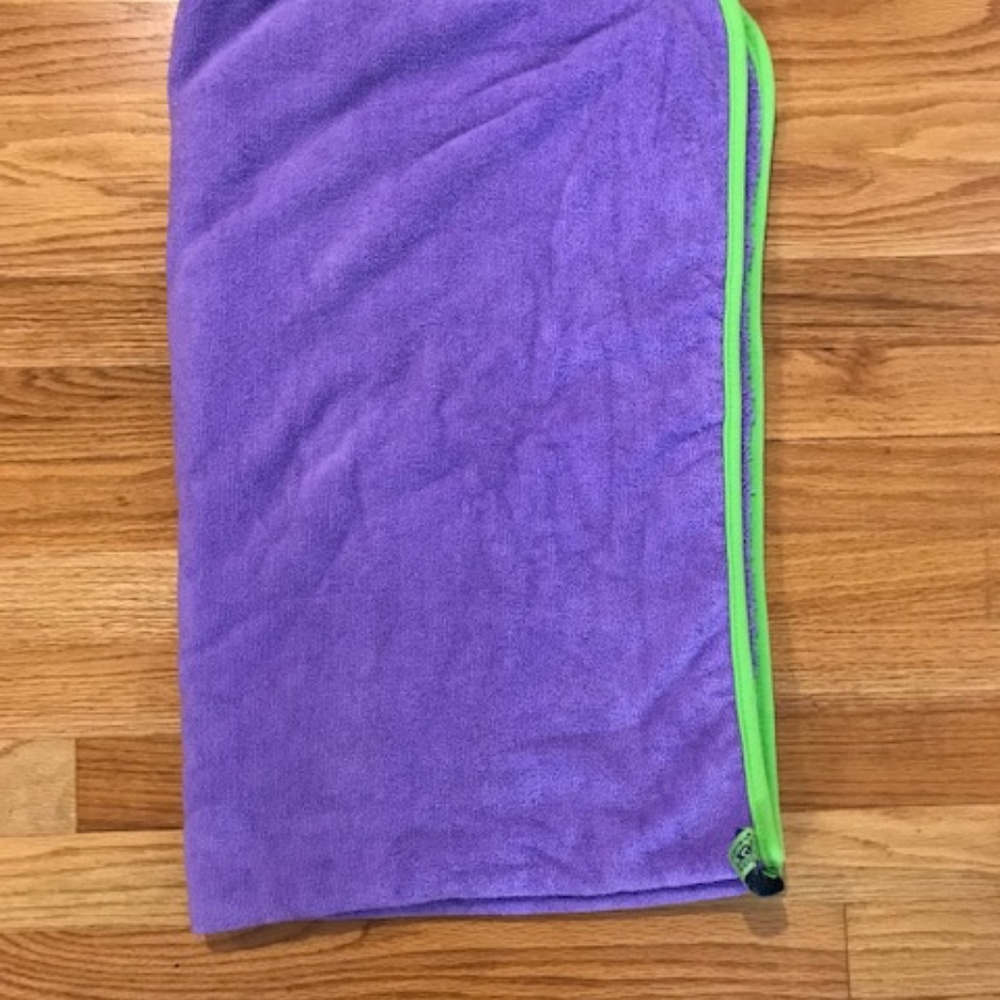 Norwex Kids BacLock Bath Towel Purple